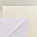 Papier Naturel 270 g​/m², texture fine sur blanc azuré